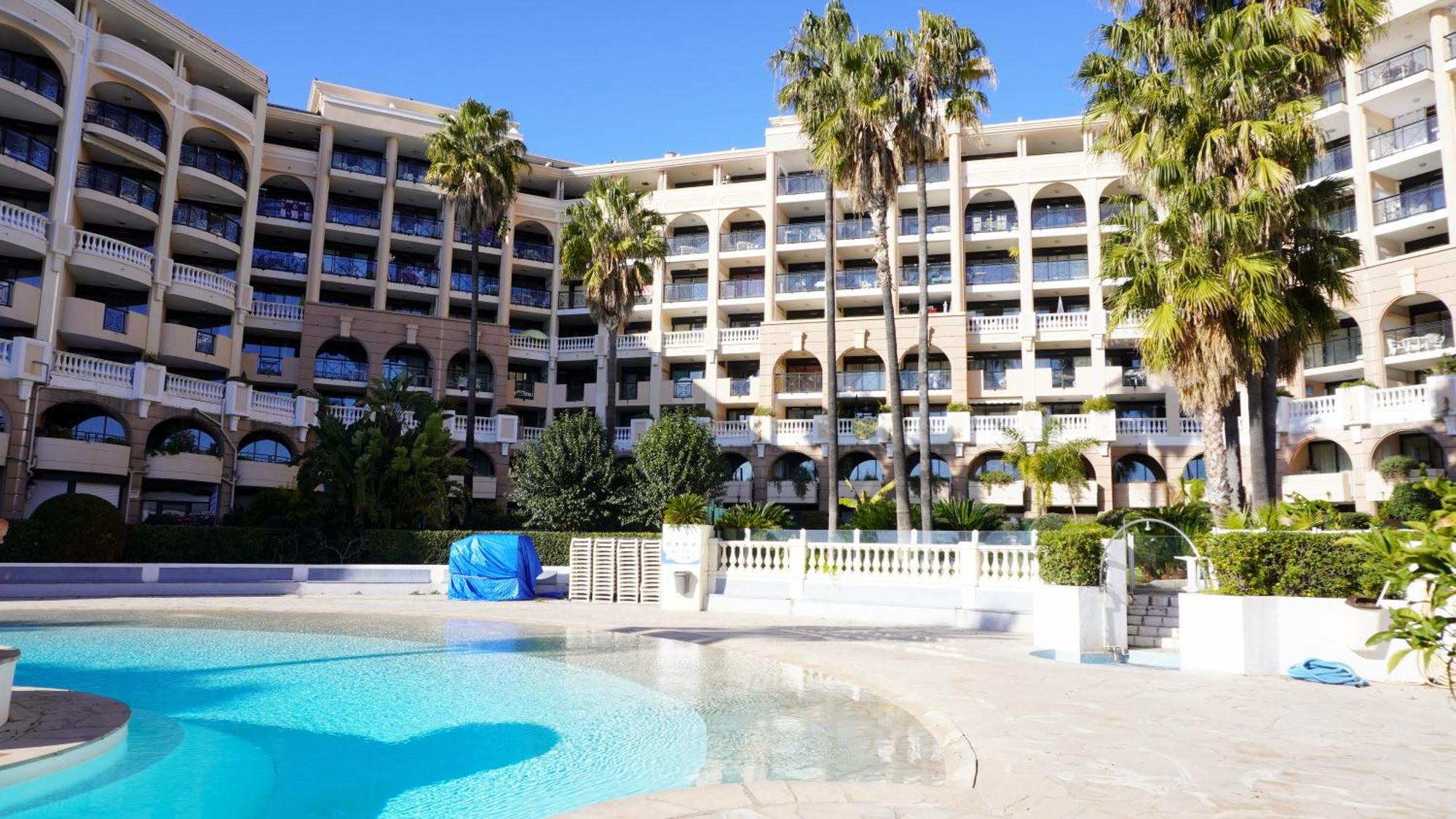 Appartement 556, Vue Mer Et Piscine By Palmazur Vacances Cannes Eksteriør bilde