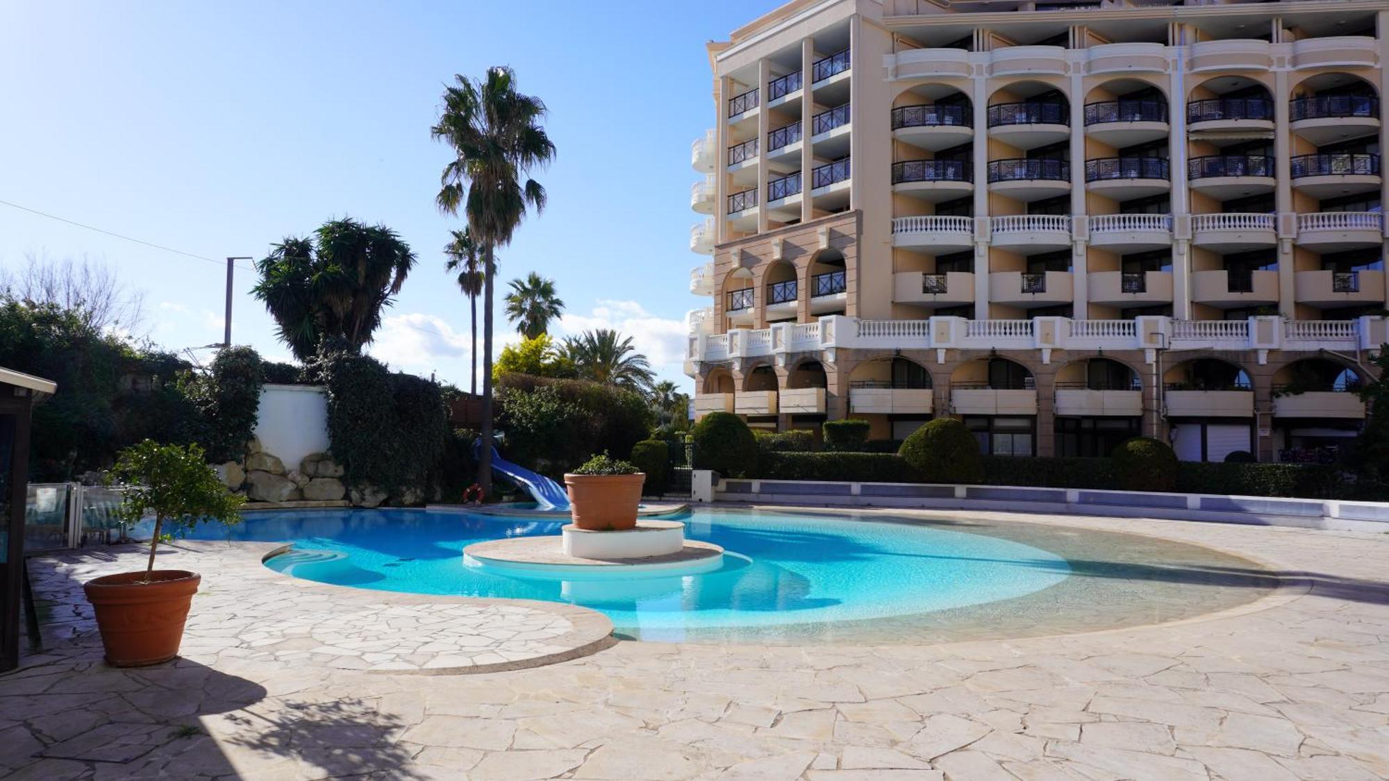 Appartement 556, Vue Mer Et Piscine By Palmazur Vacances Cannes Eksteriør bilde