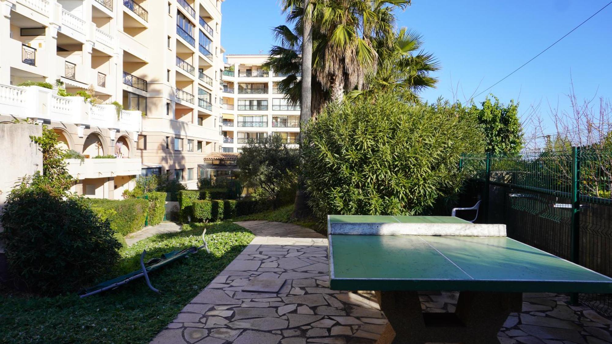 Appartement 556, Vue Mer Et Piscine By Palmazur Vacances Cannes Eksteriør bilde